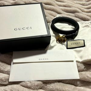 Gucci leather belt with double G buckle